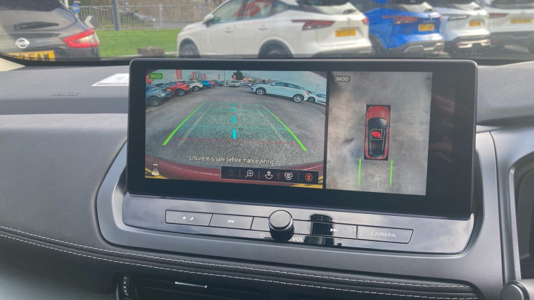 Nissan Qashqai 1.3 DiG-T MH N-Connecta 5dr Petrol Hatchback